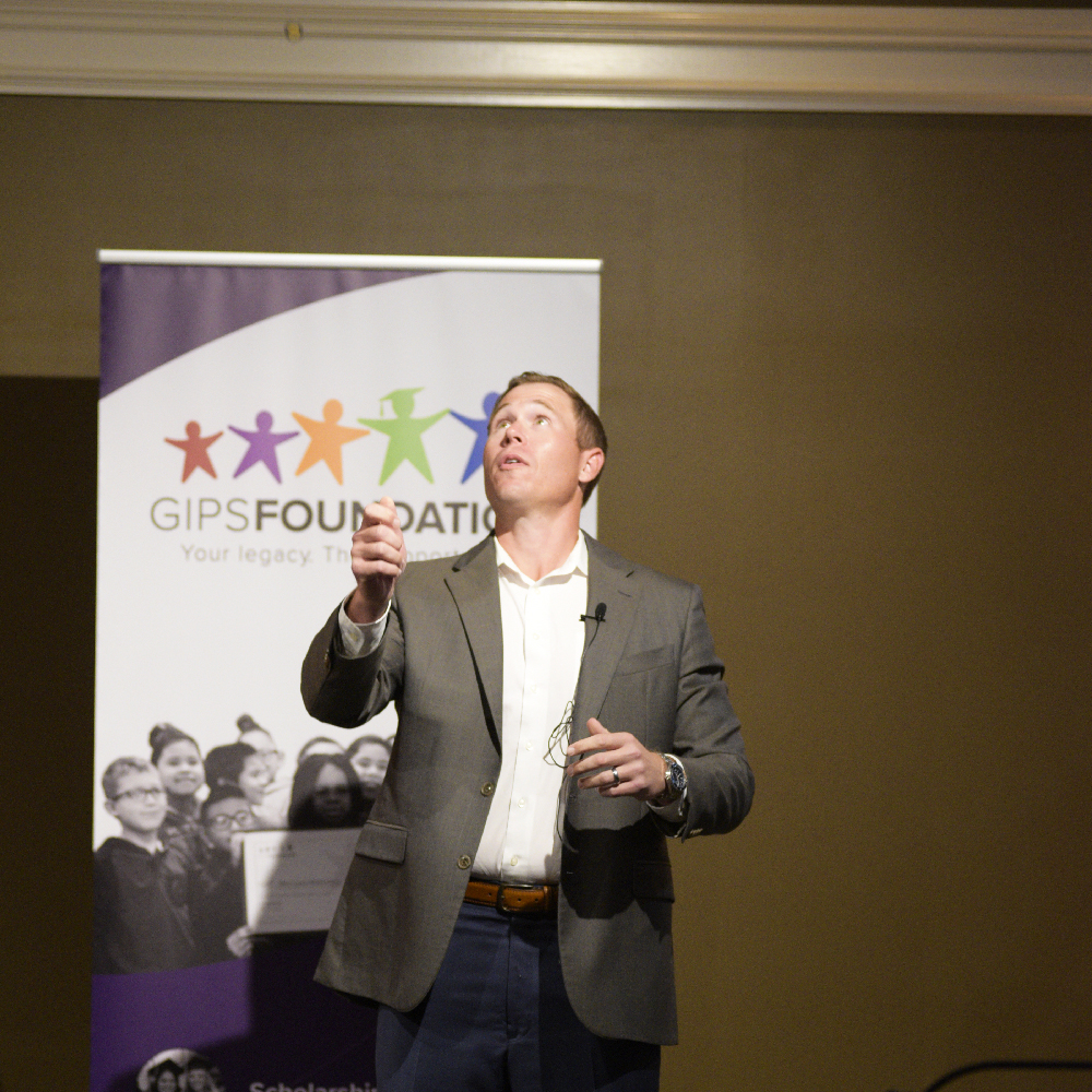 GIPSFoundation's tweet photo. Harvest Through the Lens- Day 3!
Auctioneer Phil Wieck tossing the coin for the exciting Heads or Tails game. Check in tomorrow to see who won the game!
Do you have photos to share from Harvest? Feel free to share them and tag us @gipsfoundation or use #GIPSFoundation! https://t.co/TJDgXEAhE5