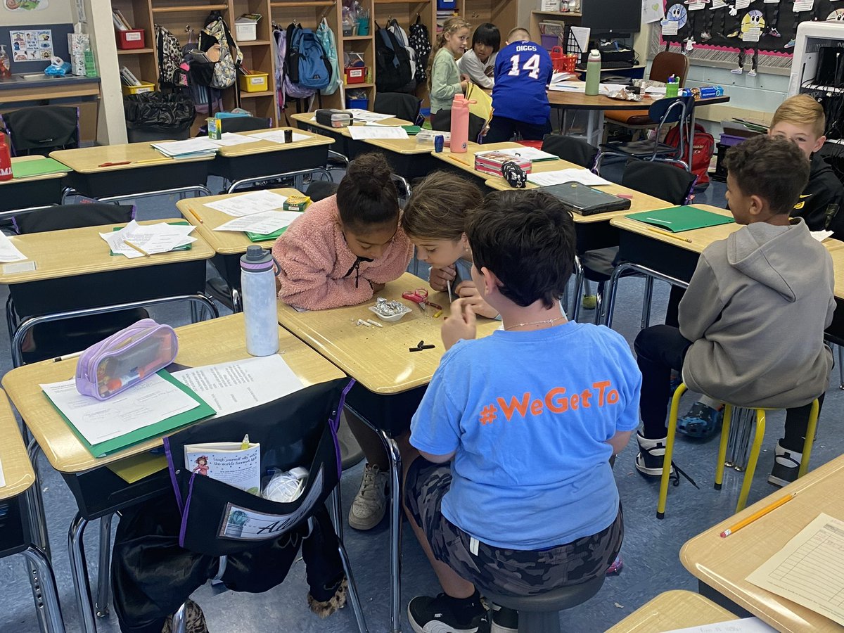 Mrs. Fannon🍎 tweet media