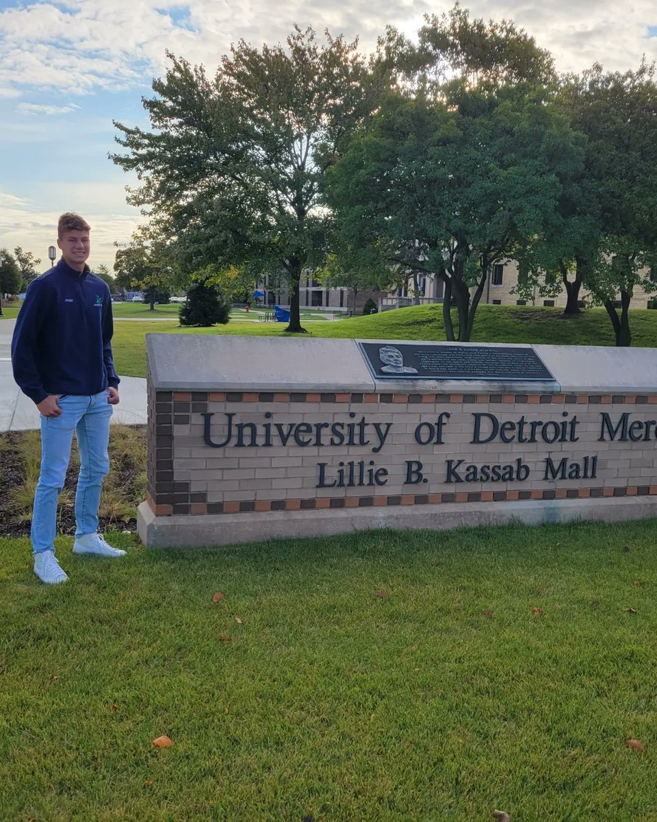 Hayden Josef (@hjosef_14) on Twitter photo I had a great visit to the University of Detroit Mercy on Monday. Thank you coach Murray and <a href="/DetroitTitanTnF/">DetroitMercyTnF+XC</a> I had a great visit to the University of Detroit Mercy on Monday. Thank you coach Murray and <a href="/DetroitTitanTnF/">DetroitMercyTnF+XC</a>