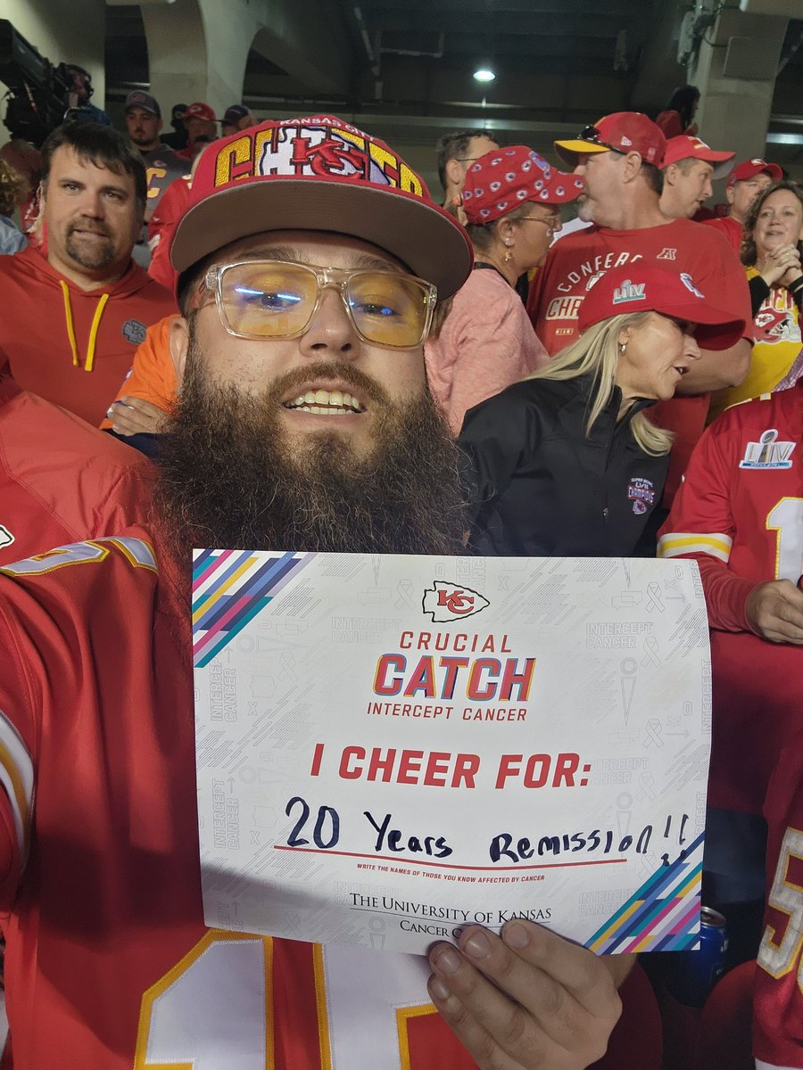 RTOPPINGS's tweet photo. #ChiefsVsCancer https://t.co/SM2QZ6hA1s