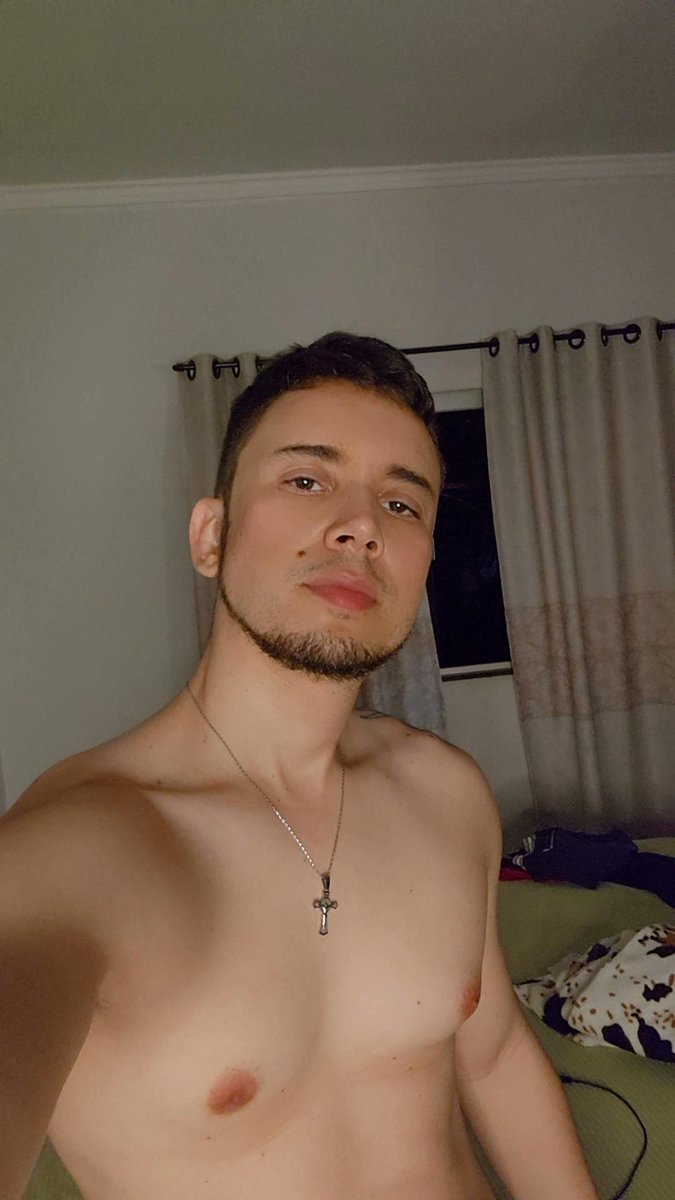 gleu12's tweet photo. Tudo é questão de angulo, dia e horário 💆 https://t.co/3vflCbZswj