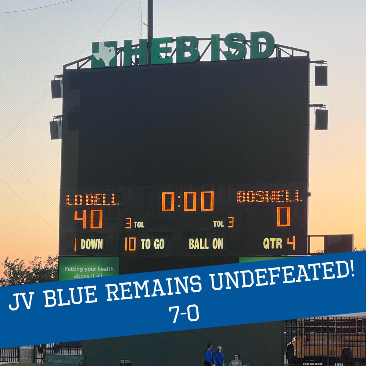echo_of_nyx's tweet photo. That’s what’s up! 💪🏼💙🔔🏈 #proudjvfootballmom #BELLieve #ldbell #WeBleedBlue https://t.co/MaFwH5XKv1