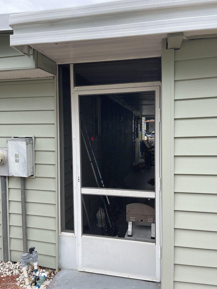 joesaluminumllc's tweet image. Rescreened this breezeway. #screen #rescreen #screening #screenrepair #screenrepairs #screenreplacement #screenrepairservice #screenrepaircompany #lanaiscreen #lanaiscreenrepair #lanaiscreenrepairs #joesaluminumllc