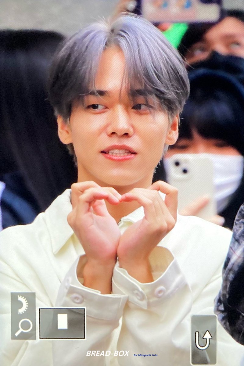 990316_breadbox's tweet photo. 231013 Preview
아기또 기특해요 복복복
#유 #유토 #U #YUTO #온앤오프 #ONF #Bread_box @WM_ONOFF https://t.co/nZumKDqTvx