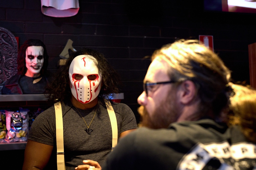 LumberPunksAxe's tweet photo. 😱 It's Friday 13th Punks and it's Question time!!

What's your favourite Scary Movie to sling on the TV with a bowl of popcorn &amp; your special 👻 Boo by your side?!

**Bonus points if it's got 🪓 AXES in it!

📸 Dan MacBride Photography

#friday13th #whatsyourfavouritescarymovie https://t.co/HNqWqAUqov