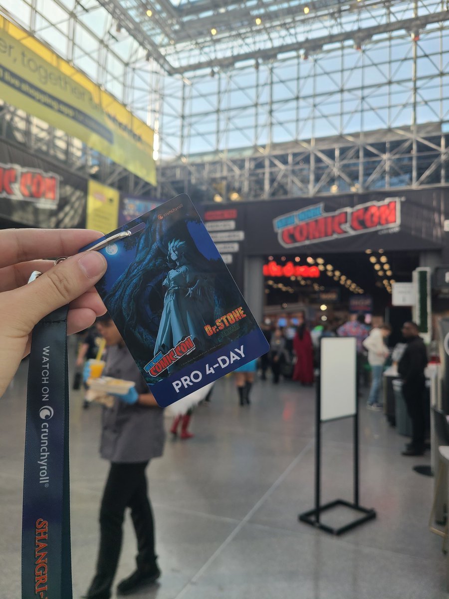 So surreal to be on the other side 🫰 hmu if you're at nycc this weekend! <3