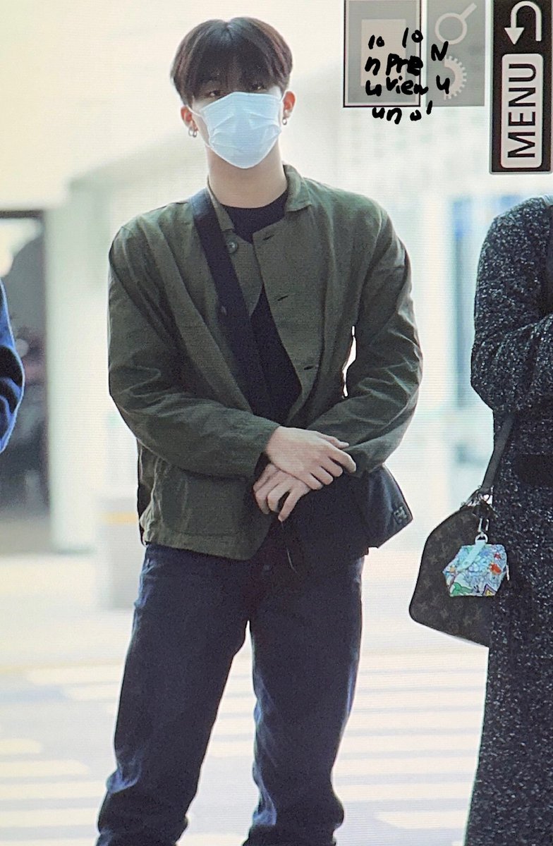 10nu_0928's tweet photo. 231013 ICN  #박정우 #TREASURE https://t.co/PQCLojR9sX