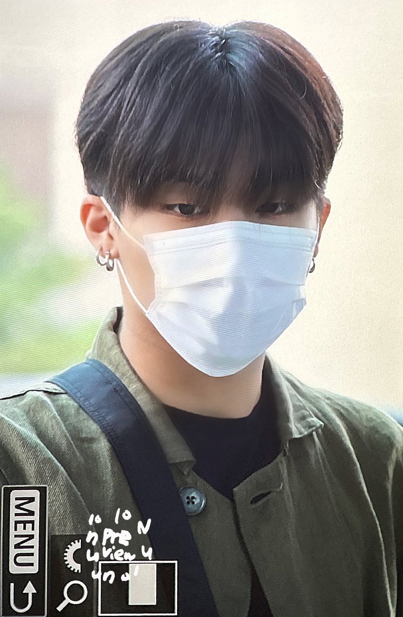 10nu_0928's tweet photo. 231013 ICN  #박정우 #TREASURE https://t.co/PQCLojR9sX