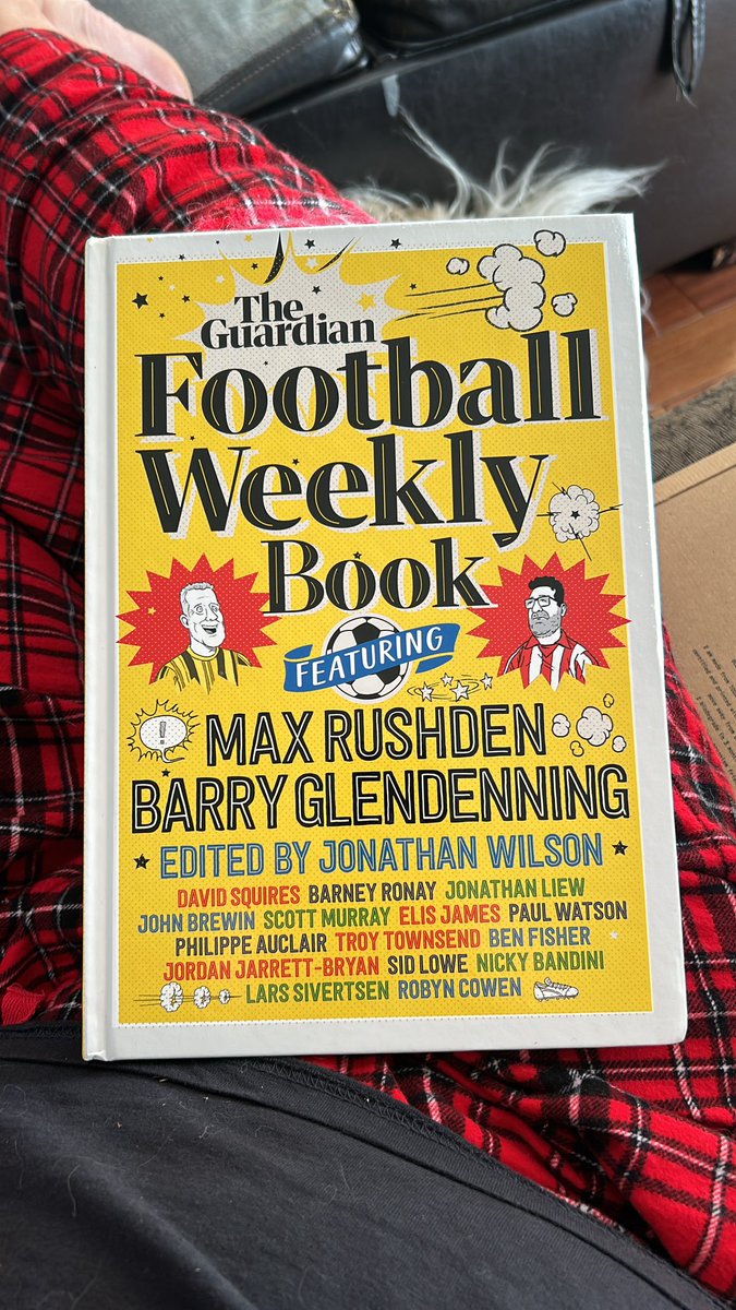 IT CAME!! Thank you @guardian_sport
@maxrushden @bglendennin @jonawils @elisjames @PhilippeAuclair @NickyBandini @larssivertsen @barneyronay et.al. 
#footballweekly #footballweeklybook