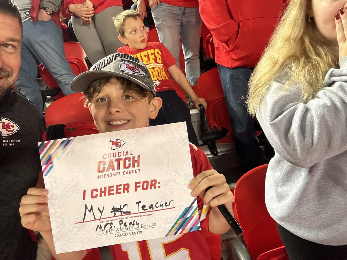 #ChiefsKingdom  #chiefsvscancer