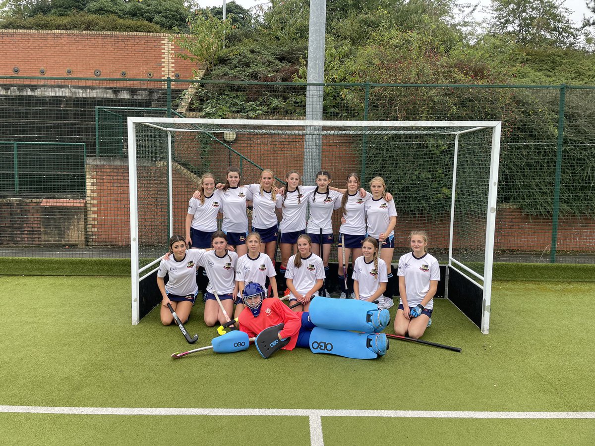 KSGSport's tweet photo. ๐- The U14 girlsโ hockey team showcased their potential in the Tier 2 County Cup, finishing the day unbeaten and securing second place in their group. They claimed victory in three thrilling matches against Wycliffe, Farmors, and Bournside. #KingsHockey #DevelopingKingsTalent https://t.co/Bfcmfv75YI