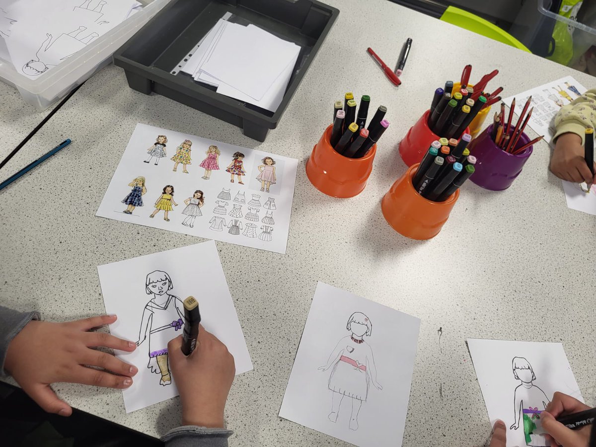 BronteGirls's tweet photo. Open Evening also showcased the creativity of Art and Design alongside Food Technology. #BroadAndBalanced #Love4Learning https://t.co/GzIZZYbHpH
