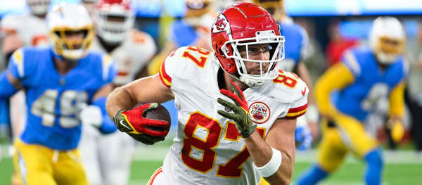 jcblanco22's tweet photo. Checking in on the latest regarding #TravisKelce's &amp; #GregDulcich's chances of playing in the #Broncos-#Chiefs #AFCWest #TNF clash, #KylePitts' improving health &amp; performance and more on the #NFLRumors feed (free trial: https://t.co/SWduz4y5tt) @RotoWire: https://t.co/5FBQjeGBEh https://t.co/23oeexxuON