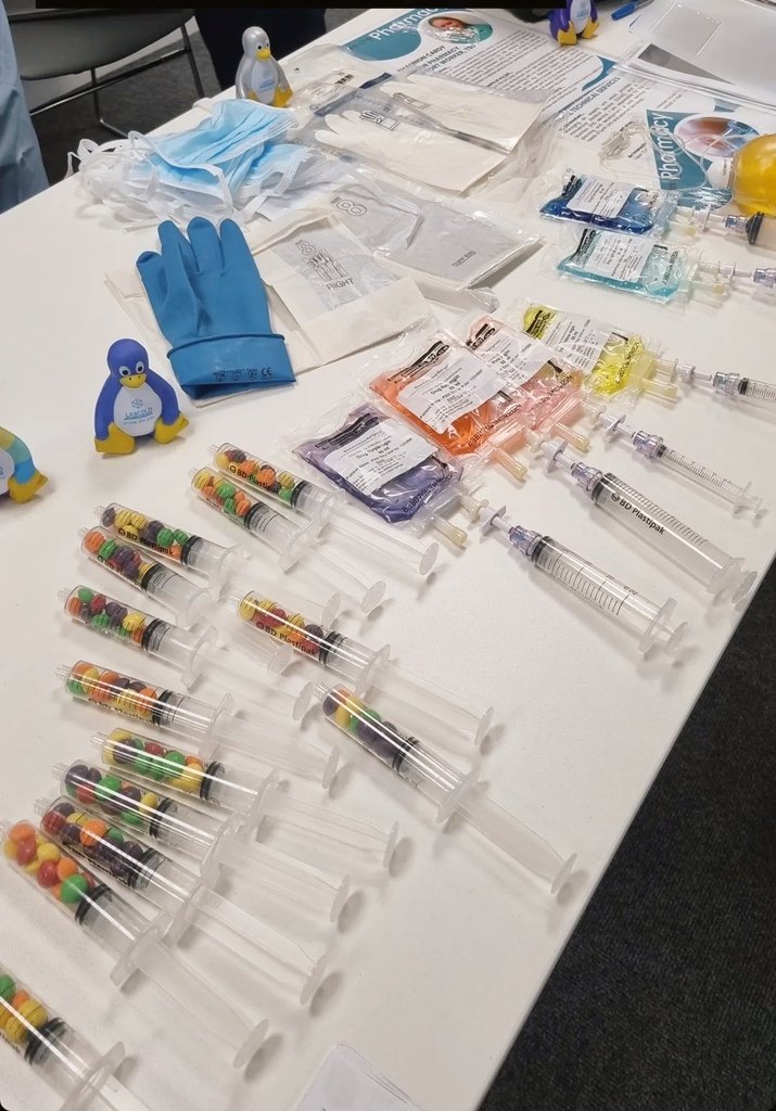 Celebrated Pharmacy Support Worker appreciation day today. Thank you to all our PSWs for all you do every day, we really wouldn't be able to provide the services we do without you! So lovely to see so many people come along to support 🤗 #teampharmacy