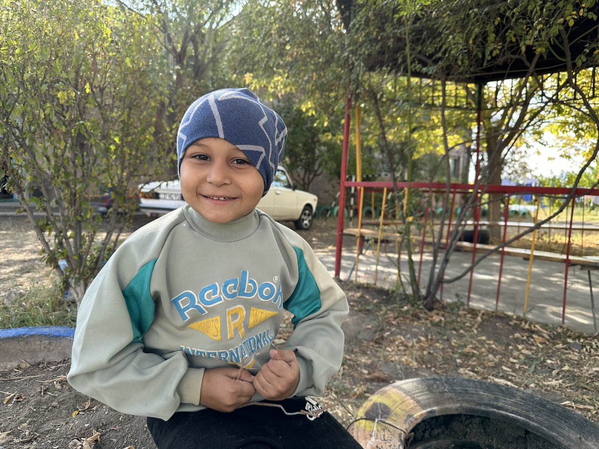 abaghyan_a's tweet photo. 5-year-old Artush was displaced from the city of #Martakert. 

Due to forced deportation from #Artsakh, they now live in the old kindergarten. They have nowhere else to go. 

The little boy misses his home and the 2 dogs he left at home. https://t.co/4iIcVq0eEh