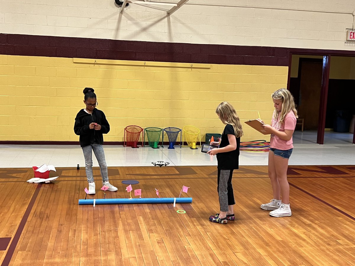 Rachel Neckermann tweet media