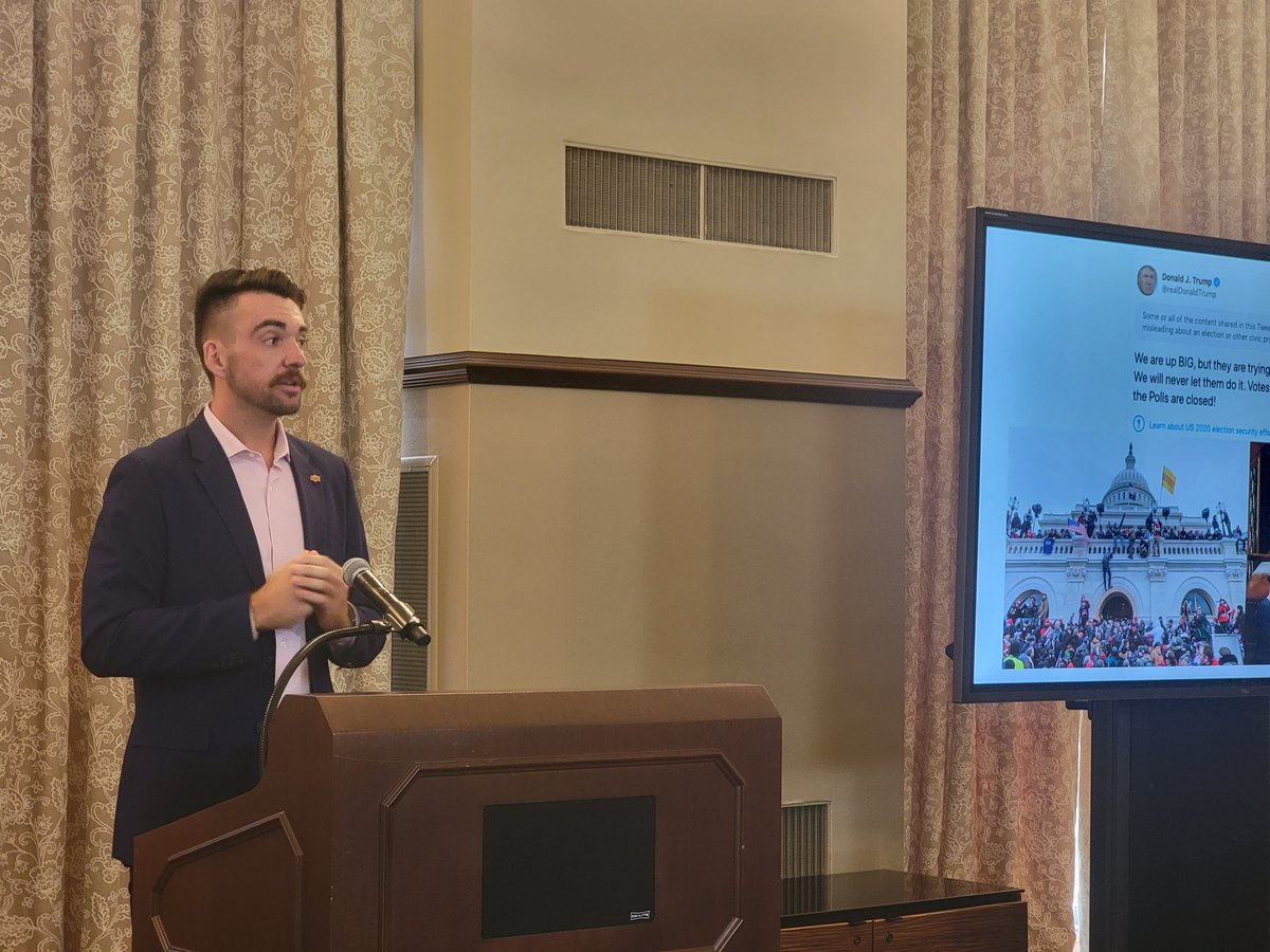 Holley E. Hansen tweet media