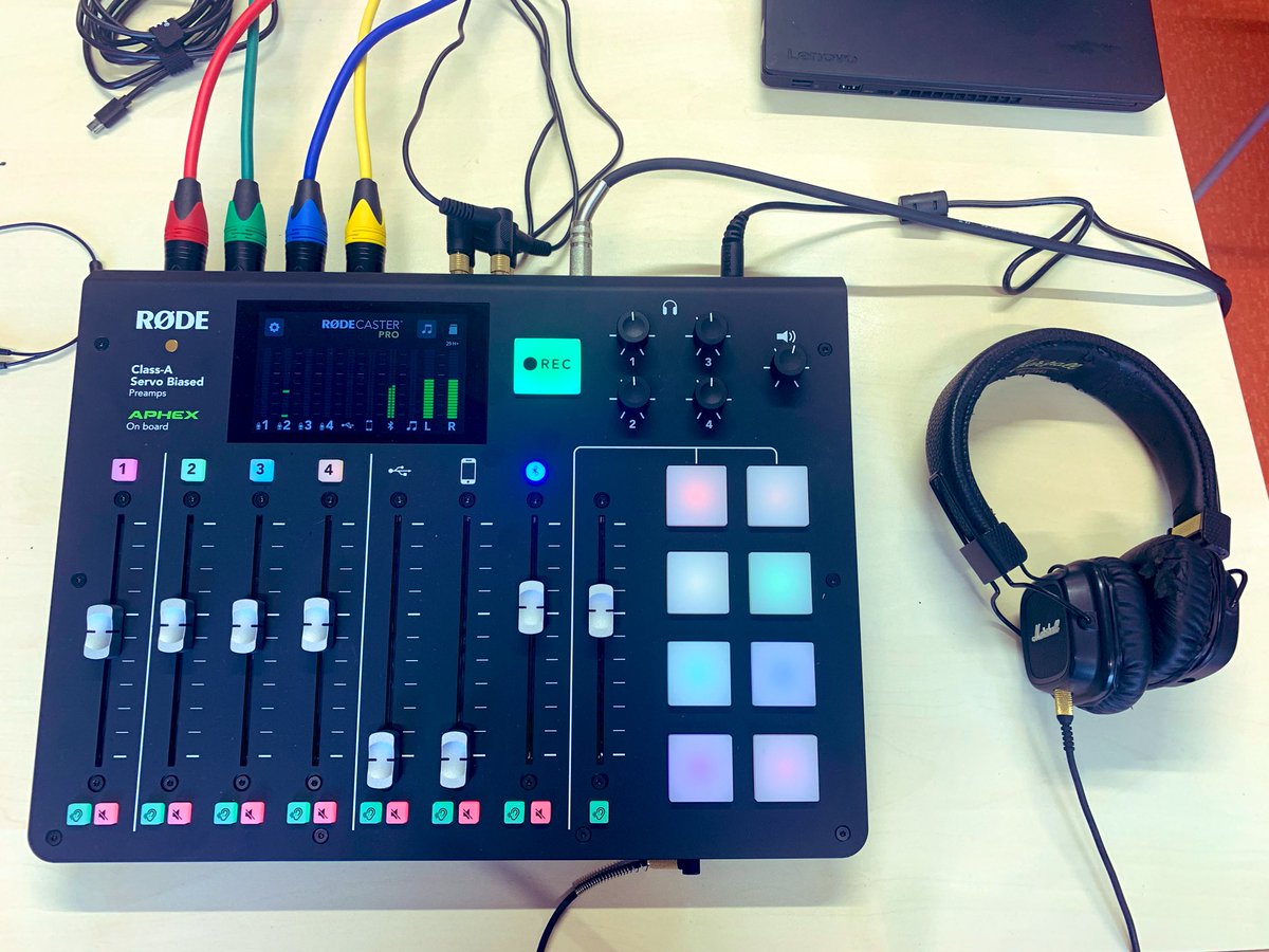 MARINA RJK tweet media