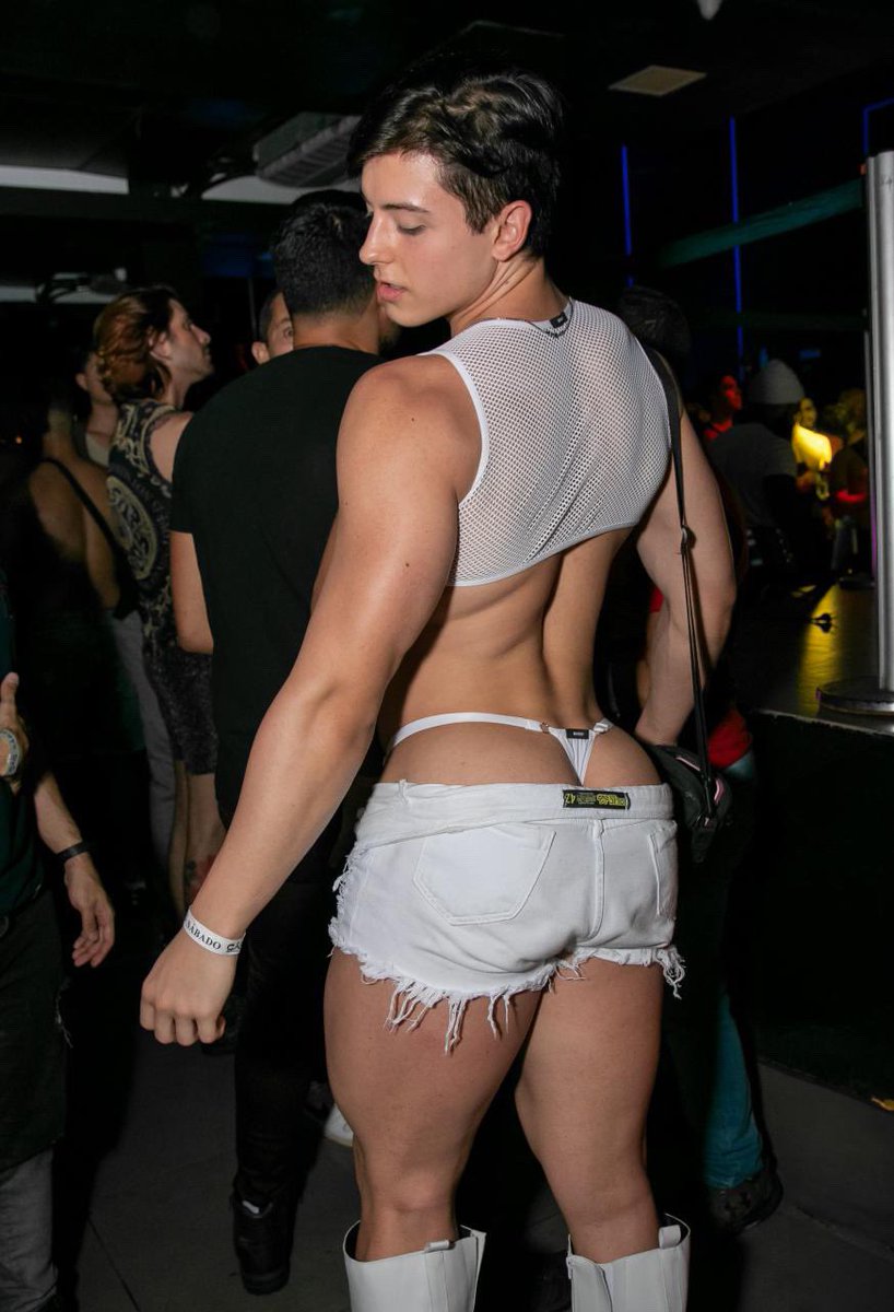bellalonguinho's tweet photo. https://t.co/2TA6LHTx4W 👀🍑 https://t.co/iiHs5RWxHM