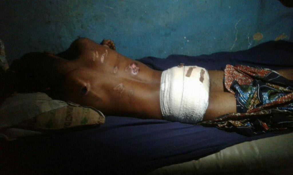 Akonpeter72's tweet photo. I will not rest until I seek justice, my people are facing so much brutality by a police officer who feels his is above the law, These are some of the issues that used to lead to communal clash..  this people are in pains inflected on them by a police officer https://t.co/AdJdXYwazp