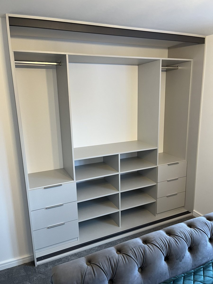 lussobedrooms1's tweet photo. Now thatโs what I call a bespoke wardrobe๐๐ lussobedrooms@outlook.com 07766410805 or 07768595755 https://t.co/zRQLW4SXUw #Glasgow #Maidenhill #Wallacefields #Ellingwood #Newtonfarm #Broomhouse #Castlegardens #Stoneyettsvillage #Manorglen #Ellismuir #Eralsrise #Landsdale #Lusso https://t.co/xB8QFSWs45