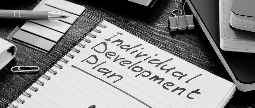 🌟Considering your 5-year plan? Use every semester to develop skills and gain experiences that will lead you to your ultimate professional goals. Check out Graduate School resources for effective planning! 🔗 bit.ly/45m0yVC