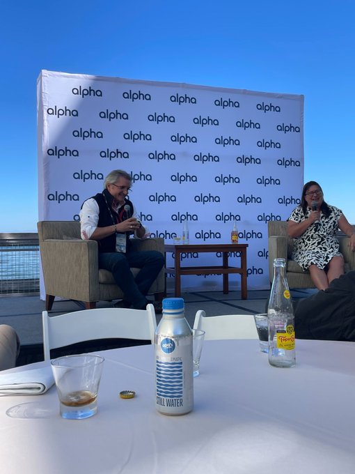 Awesome interviewing our friend and @LaunchDarkly co-founder @edith_h Harbaugh for @alphaclub&rsquo;s #afs2023<a class="tags" target="_blank" title="On Twitter" href="/?out=eyJ0eXAiOiJKV1QiLCJhbGciOiJIUzUxMiJ9.eyJpYXQiOjE3MjM2MTQ0NjIsImlzcyI6InR3cG9ybnN0YXJzLmNvbSIsIm5iZiI6MTcyMzYxNDQ2MiwiZXhwIjoxNzU1MTUwNDYyLCJyZWRpcmVjdF91cmwiOiJodHRwczovL3R3aXR0ZXIuY29tL0xhdW5jaERhcmtseSJ9.i5h_beNa24Qv2tXYlk-AAUKDcKhWySuth2WgRPqwaRmyA97l69Pv9XUl49DqId8I9EtNety7roSArEJScTXKNQ">@LaunchDarkly</a><a href="/tag/afs2023"class="tags"><span>#afs2023</span></a>