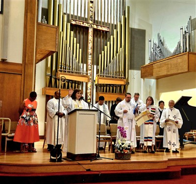 Bishop Carcaño's World Communion Day sermon is now available for download.
ow.ly/vYLV50PW88w