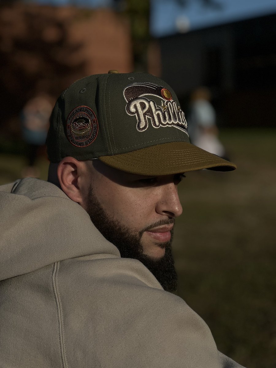 coach_markus06's tweet image. If you like the Hat game, check him out on IG. Christopher.Kicks
#hatgame #lidz