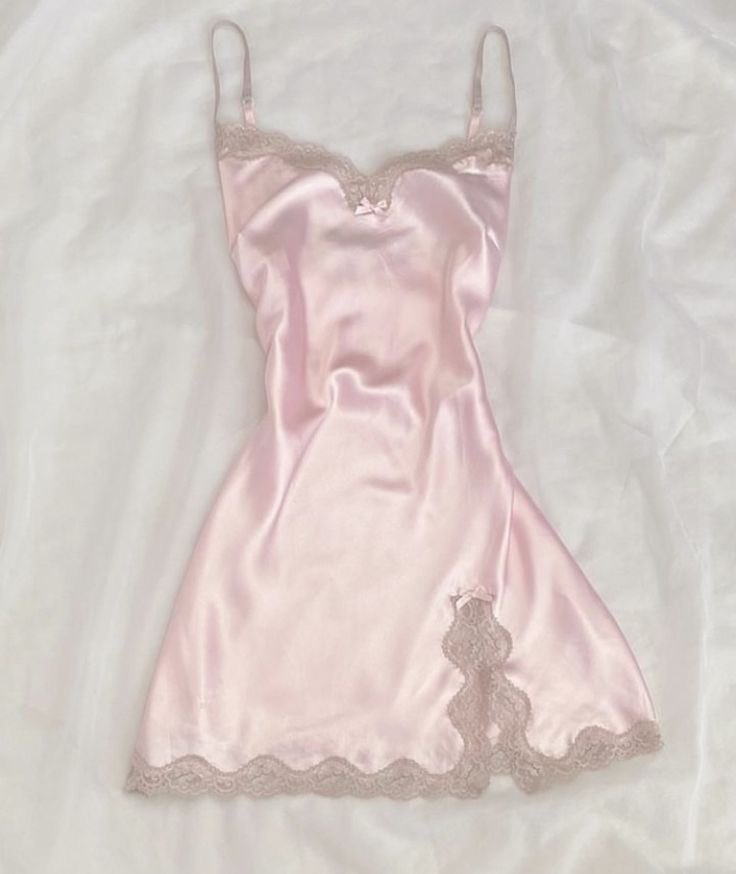 sunu giyeceksin cilt bakimini yapacaksin yatip gossip girl izleyeceksin. mis gibi