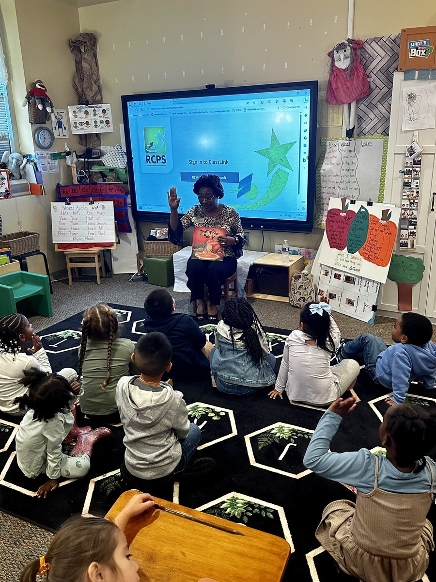 RCPS_EarlyLearn's tweet photo. @RCPS_EarlyLearn
Hosted Rhonda Taylor for Georgia Pre K Week.
#GAPreKWeek #prek #prekweek #earlylearn https://t.co/BUdnoZP2Es