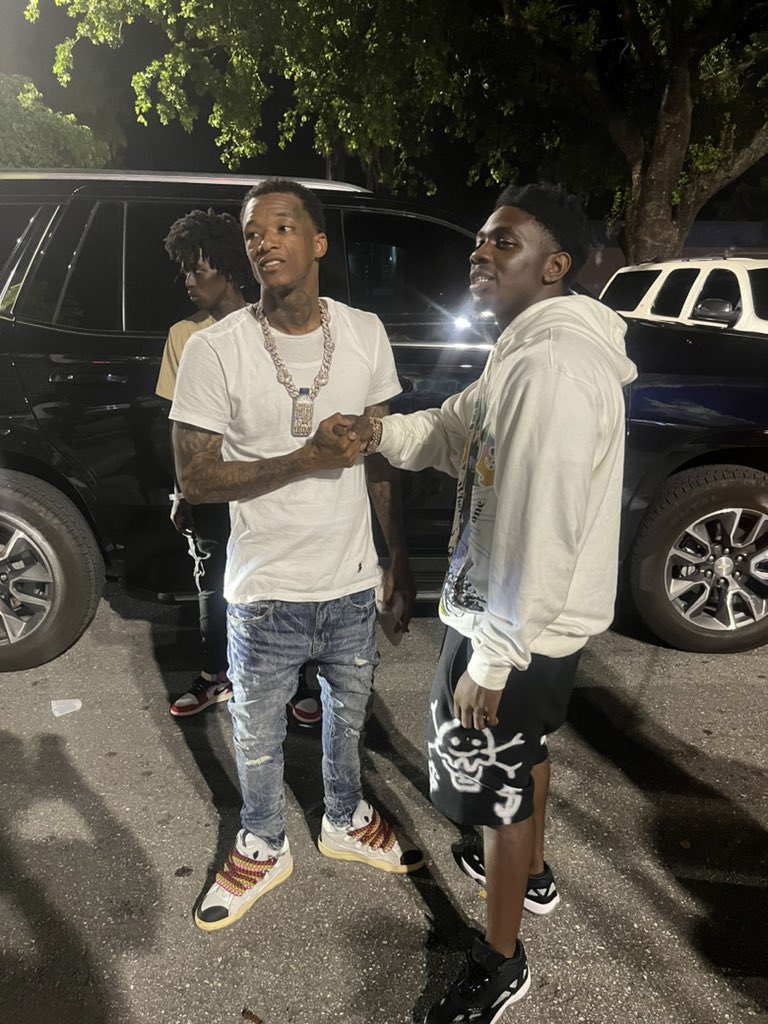 Spliffjit tweet media