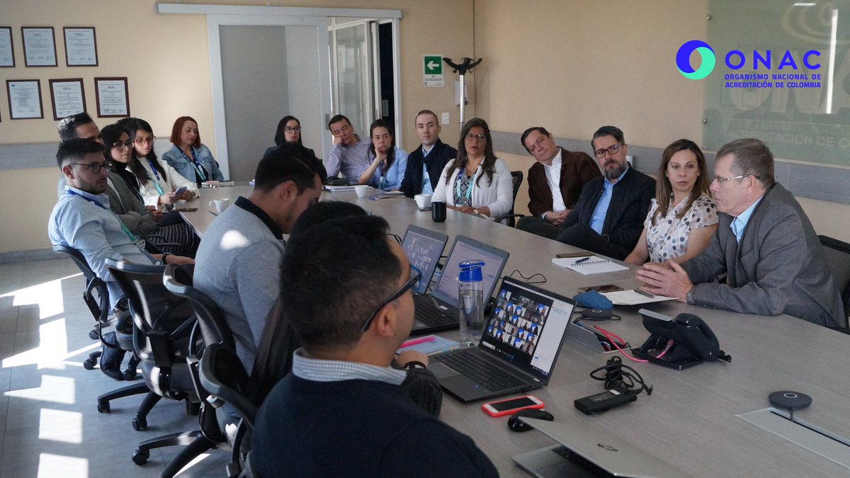 ONAC_COLOMBIA's tweet photo. Hoy junto a @cheulrico, conversamos en un espacio para compartir experiencias y aprender de la infraestructura de la calidad a nivel mundial. Además destacamos la importancia de la transformación y la comunicación para generar un posicionamiento de los Organismos de #Acreditación https://t.co/MCVWLi9boZ