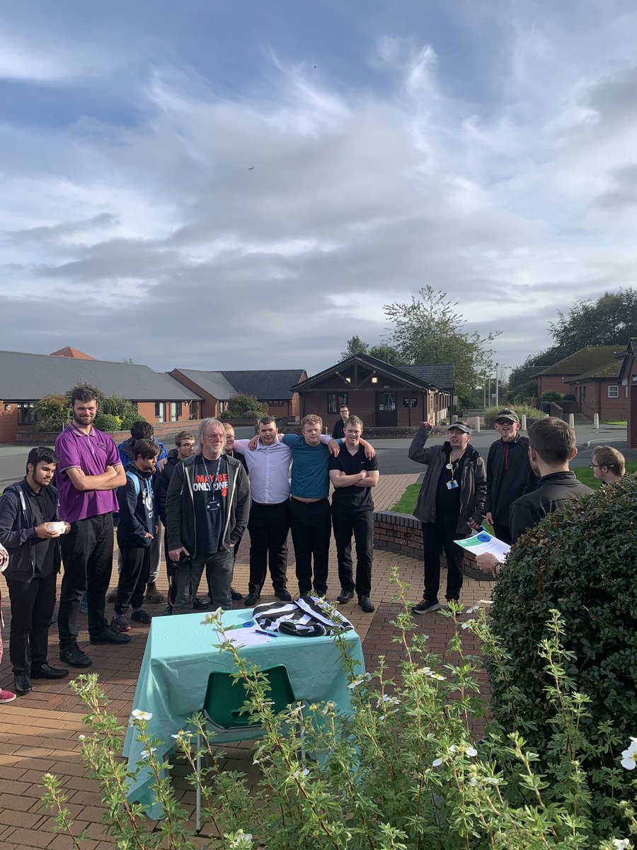 SteveE_Derwen's tweet photo. Absolute scenes today @DerwenCollege when the football team was announced 

Well done guys and keep working hard 

Training ⚽️
- Thursday
- 5pm - 6pm 
- Sports hall https://t.co/l7Why0INHN