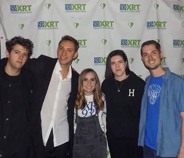 jimeasterhouse's tweet photo. wowed by MID AIR, Romy’s debut solo album! Lyrically reminiscent of their minimalist band, the xx, but sonically fit for dance floors! Coincided well w/ my afternoon cup of coffee! 
(picture from the xx ⁦@AragonBallroom⁩ 2017) https://t.co/EXpslV1ASl