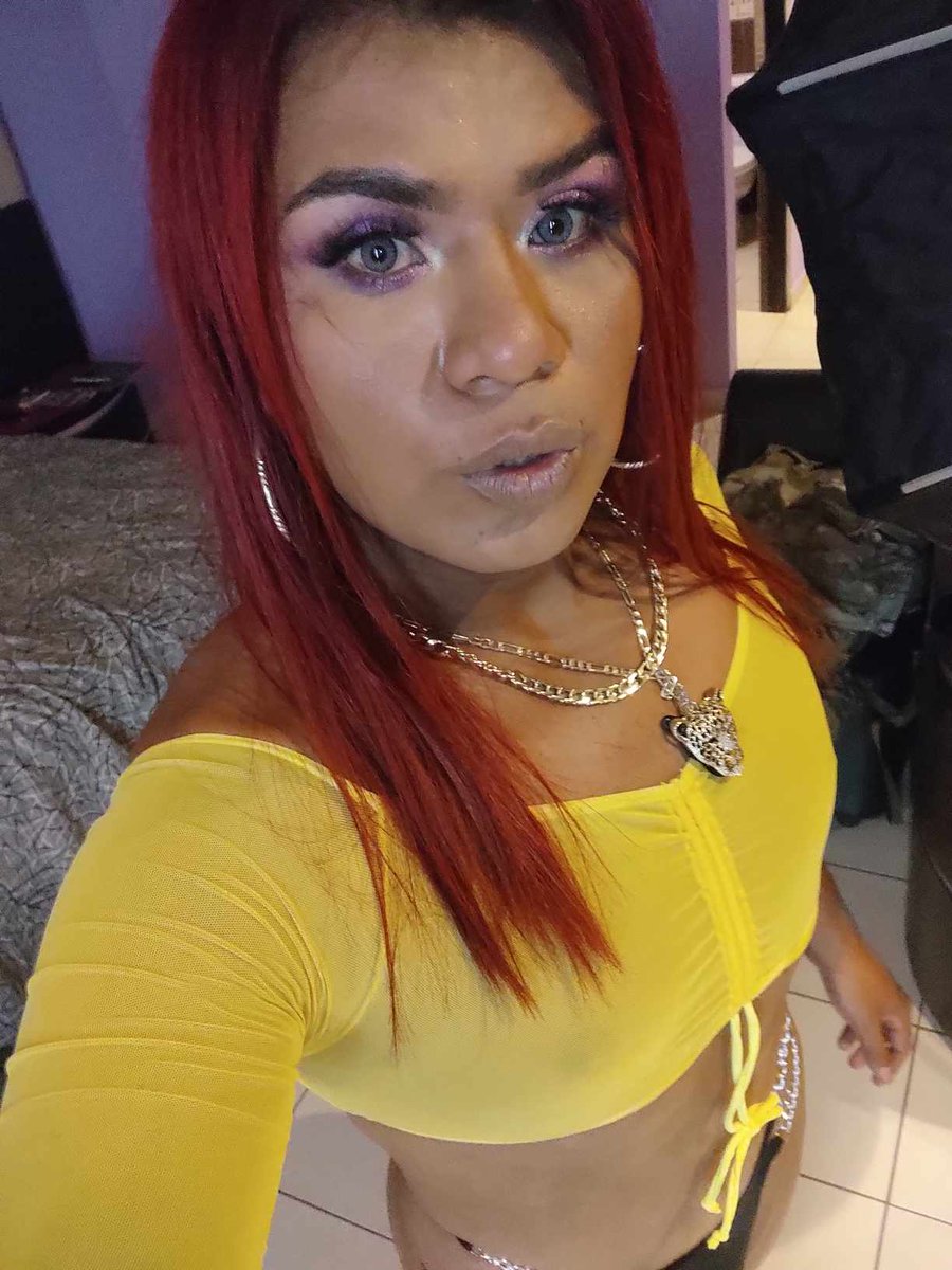 scar86476211's tweet photo. Listo amores próximamete.  Only fans. Me. Necesito colaboradores hoy fue mi primer video https://t.co/hpFdqVaInm