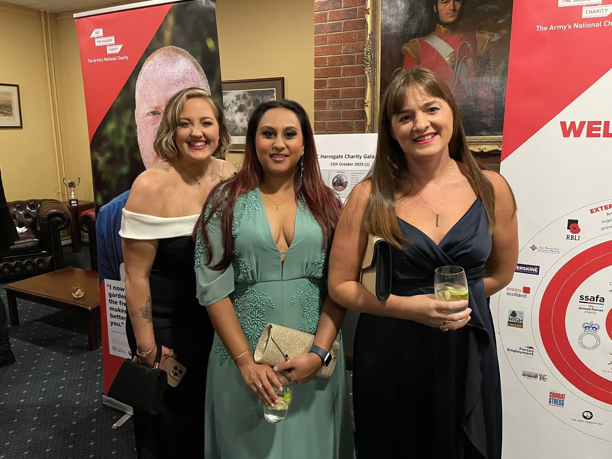 Fantastic evening at the @Soldierscharity gala dinner night at the Army Foundation College in #Harrogate with @SlaterGordonUK & our friends from @supportthewalk @AdaptGrandSlam. A really special evening for an inspirational charity. @NatashaAOrr @ShaneSmith_Law @Alie_Sal_Ffiord