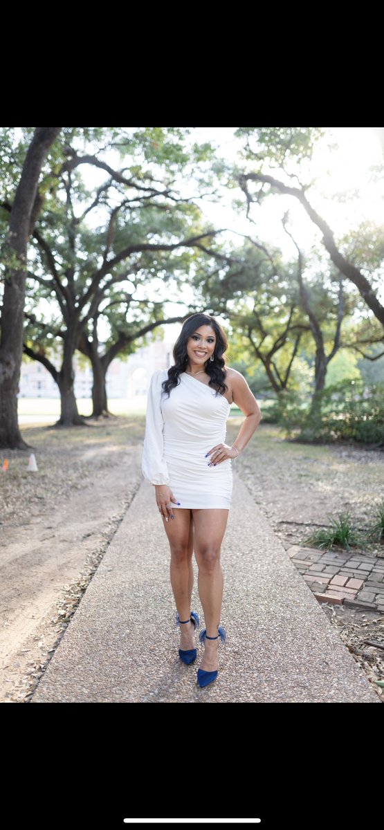 ALatt54's tweet photo. Just bc I ain’t updated twitter yet, but we are officially Ashley Lattimore BSN, RN💙💉🩺 https://t.co/YpyAHwfkib