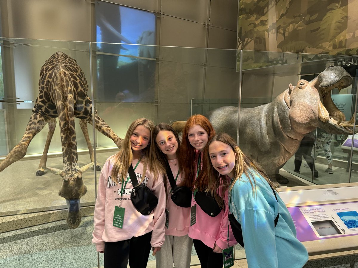 HyattsDCbus2's tweet photo. At the Natural History Museum #hyattsdc2023 https://t.co/uxz6f9zPUn
