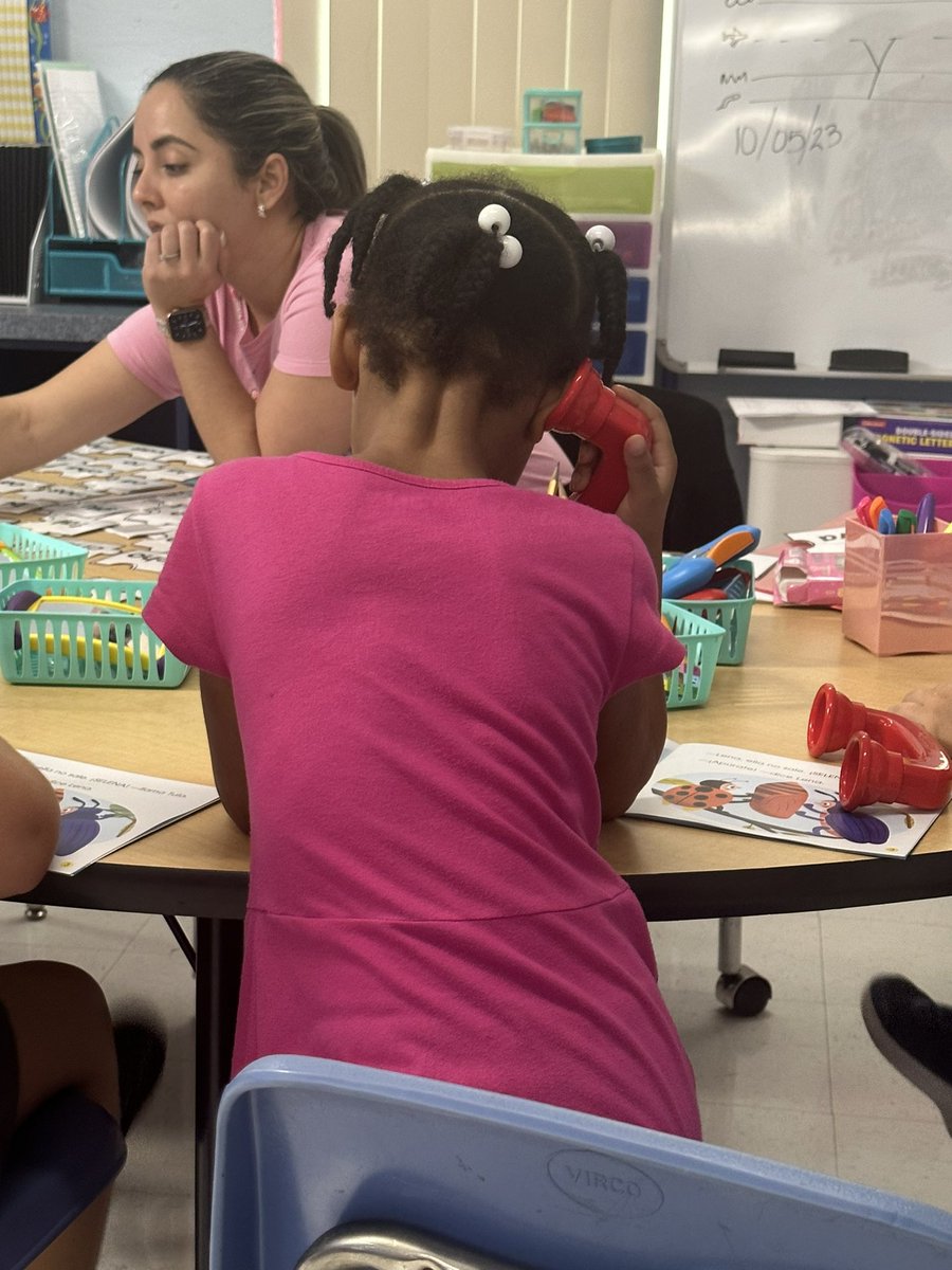 First Grade Dual Language Owls using their whisper phones to practice their Spanish phonics! Love hearing &amp; seeing them grow! Vamos buhos!