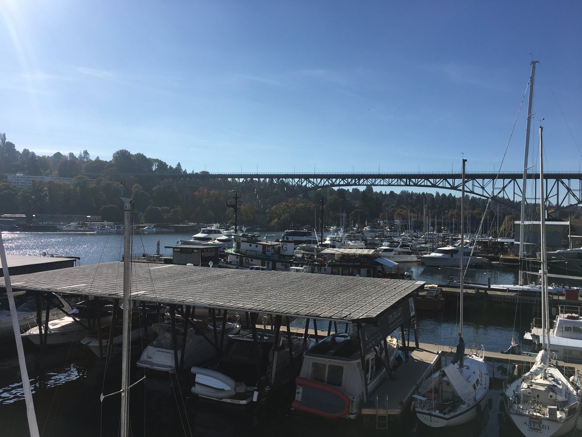 regeint's tweet photo. Very nice weather in Seattle today, enjoying the outdoors. https://t.co/YNmvKJfxQn