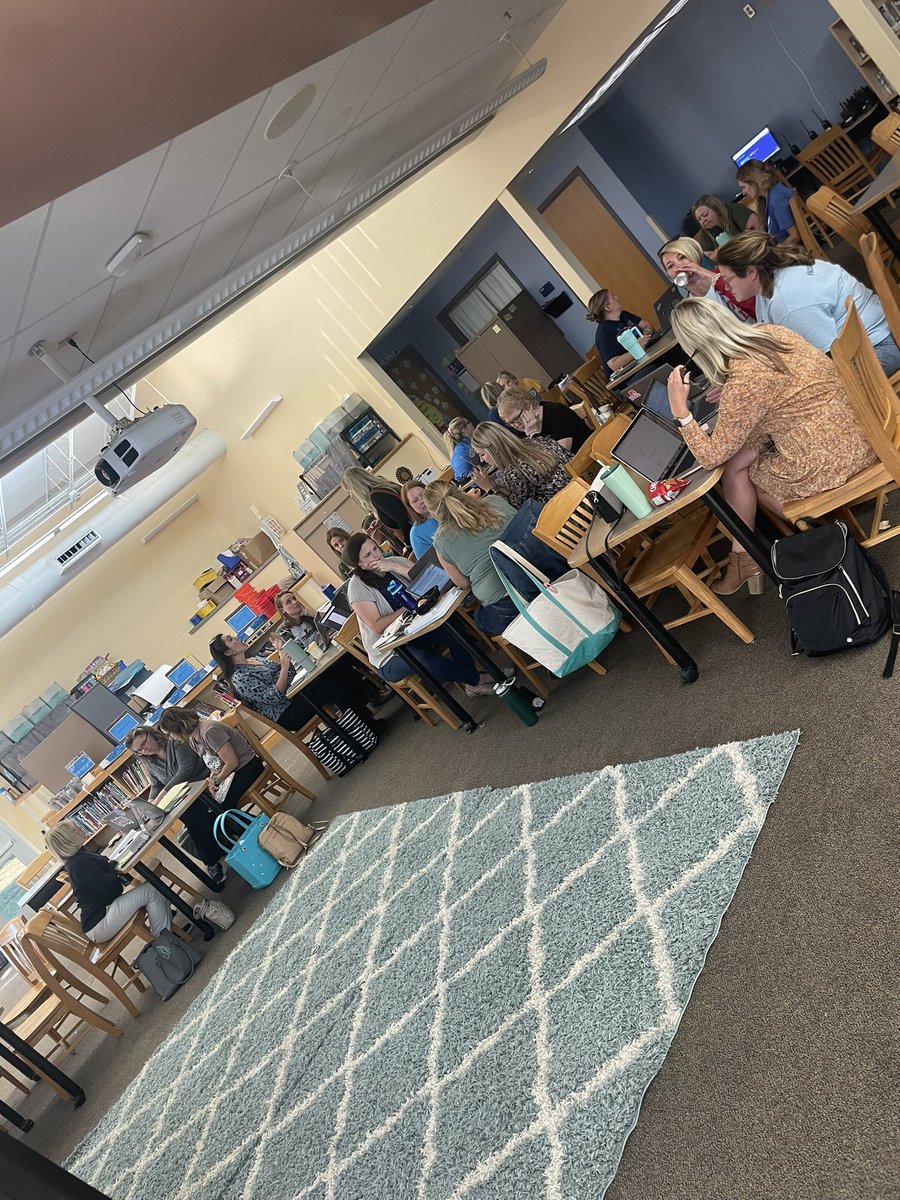 CollierTiffKCSD's tweet photo. Literacy Leaders in Action! 📚Planning for our Boost Sessions that will take place across @TheKCSD Always a great time! @kgavincahill #litleaders #kcsdropedintoreading https://t.co/0B7wsNhJnr