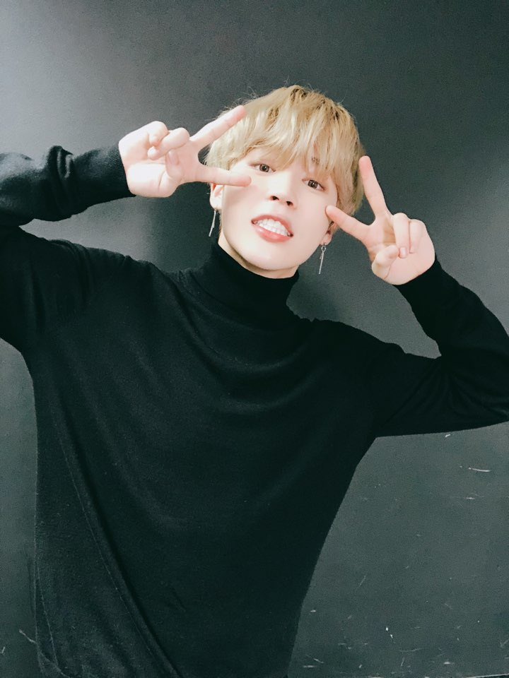 randerande7's tweet photo. 박지민 생일축하해☺️💜

#지민생일ㅊㅋ
#HappyJIMINDay
#ThisIsJiminDay
#지민아_생일축하한데이 https://t.co/Nsf5Q48Rwd