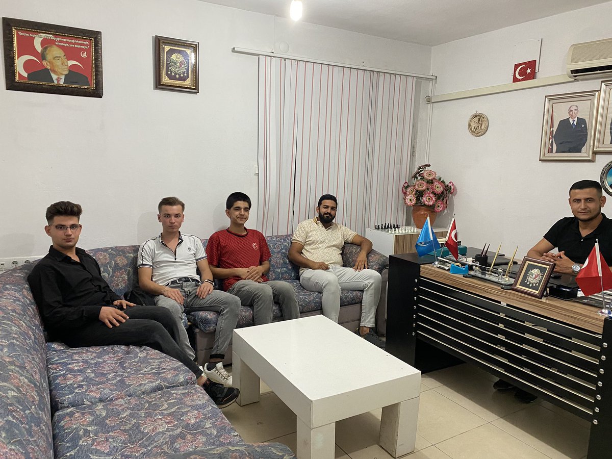 Finike Ülkü Ocakları olarak, 
Ocak Başkanımız Sn. Kemal Balaban önderliğinde Turunçova bölgemiz ve faaliyetlerimiz hakkında istişare ettik.