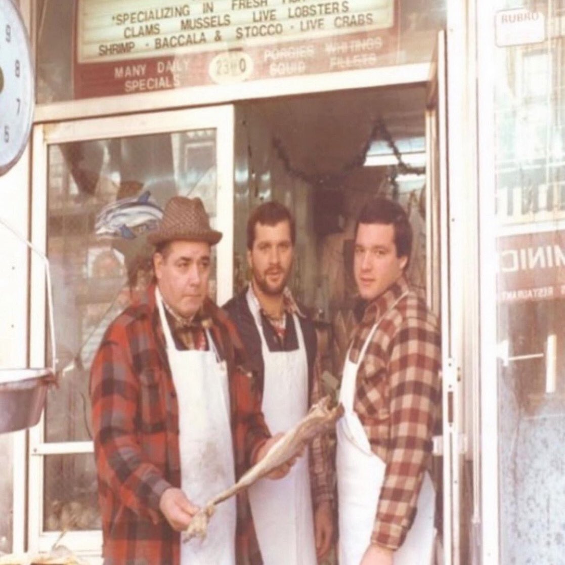 BXLittleItaly's tweet photo. Randazzo's Seafood  was founded by Frank Randazzo in the early 1920s after he immigrated to New York from Sicily. Frank was a fisherman by trade and knew the various fish of the Mediterranean. He had a vision that when he settled in America he would honor his roots and bring the https://t.co/243myN1BPk