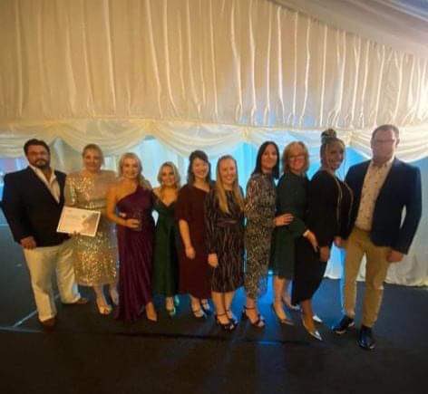Absolutely thrilled to win the ambitious award. Truly a team effort. We have had over 200 patients through our doors since we opened in June. Ensuring these patients aren’t in a corridor waiting for a bed.  @LaurenAnnDraper @hannahalice2201 @benollivere @TeamNUH