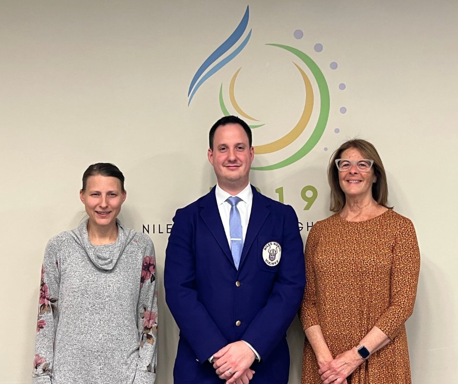 edufoundnt's tweet photo. We are thrilled to have Diana Rumsley (Niles West Class of '98), Julio Rodriguez (Niles North Class of '08), and Lisa Hanley (Niles East Class of '77) newly appointed to our Board! Stay tuned for videos from Diana, Julio, Lisa, &amp; other directors as we share about our foundation! https://t.co/QlC9xtcSbP