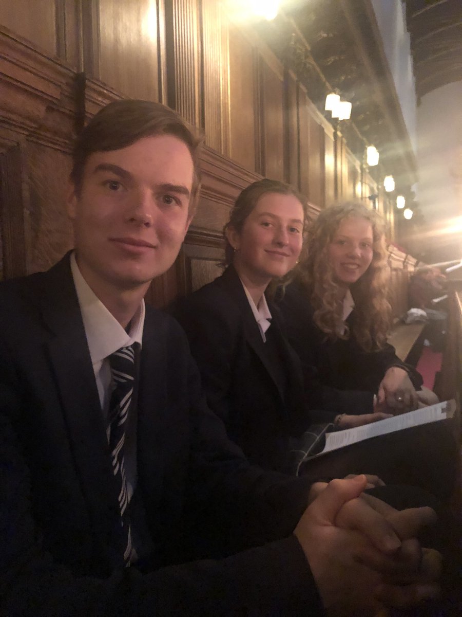 LeysMusic's tweet image. Three of our Choral Scholars enjoyed evensong at @TrinCollCam today. Fabulous singing and organ playing from @TrinCollChoir. #mathias #spicer #park #rose #bach