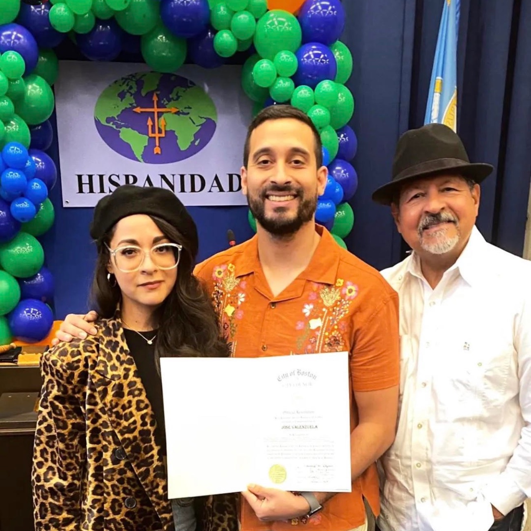 BTSNewEngland's tweet image. Congratulations to BTSNE founder @themrvalenzuela on being awarded with a "Pilar de la Hispanidad 2023 Award" by @BOSCityCouncil Another milestone for your outstanding contributions throughout Boston as an educator, coach, activist, and so much more!