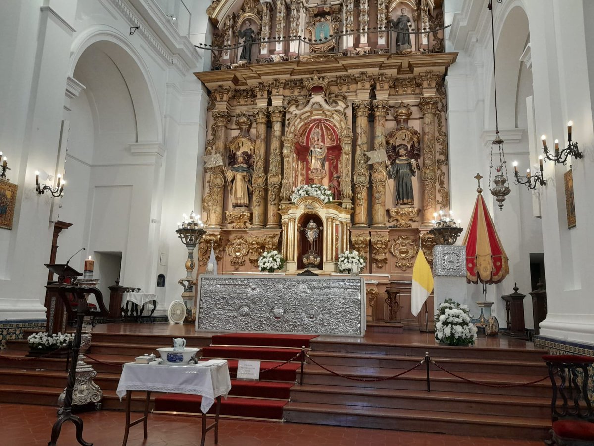 12 de octubre, día de Nuestra Señora del Pilar, mi Parroquia.
#VirgenDelPilar